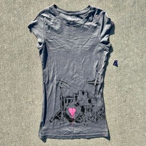 Miley Cyrus & Max Azria gray & pink babydoll drummer t-shirt, Juniors Medium